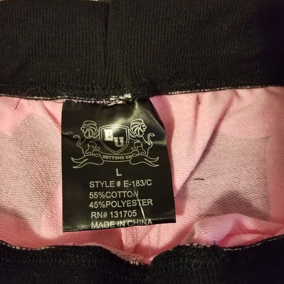 Knee Length Joggers - Picture 2 of 4